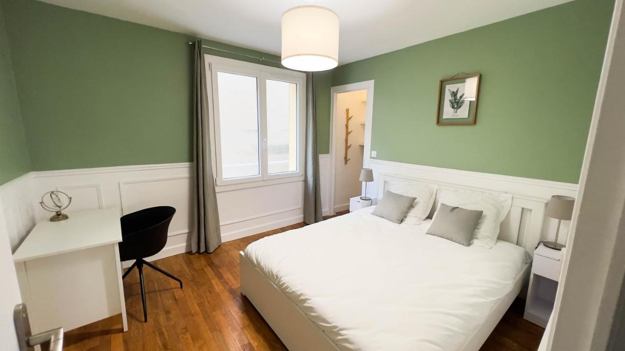 Appartement 4 Etoiles En Centre Ville De Vichy - Le Basile Екстериор снимка
