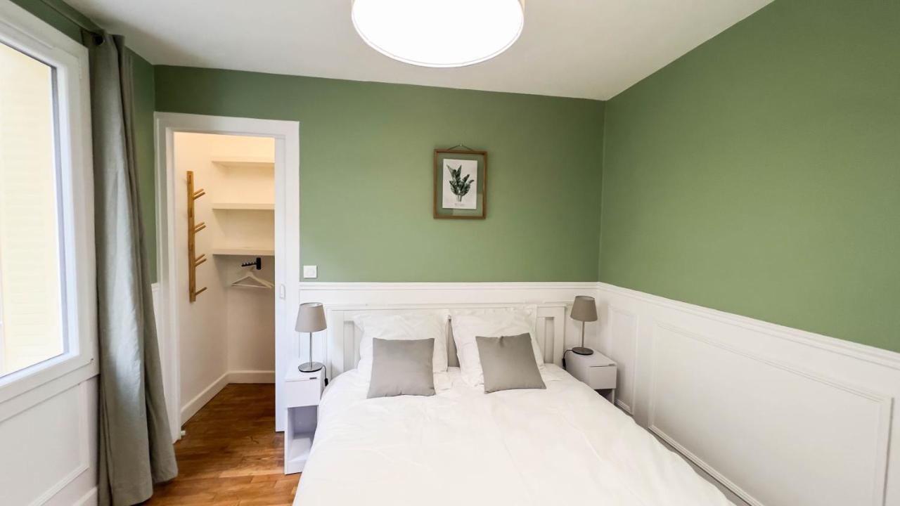 Appartement 4 Etoiles En Centre Ville De Vichy - Le Basile Екстериор снимка