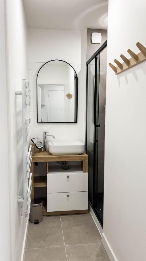 Appartement 4 Etoiles En Centre Ville De Vichy - Le Basile Екстериор снимка